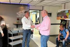 Joop-Hummel-ontvangt-zijn-prijs